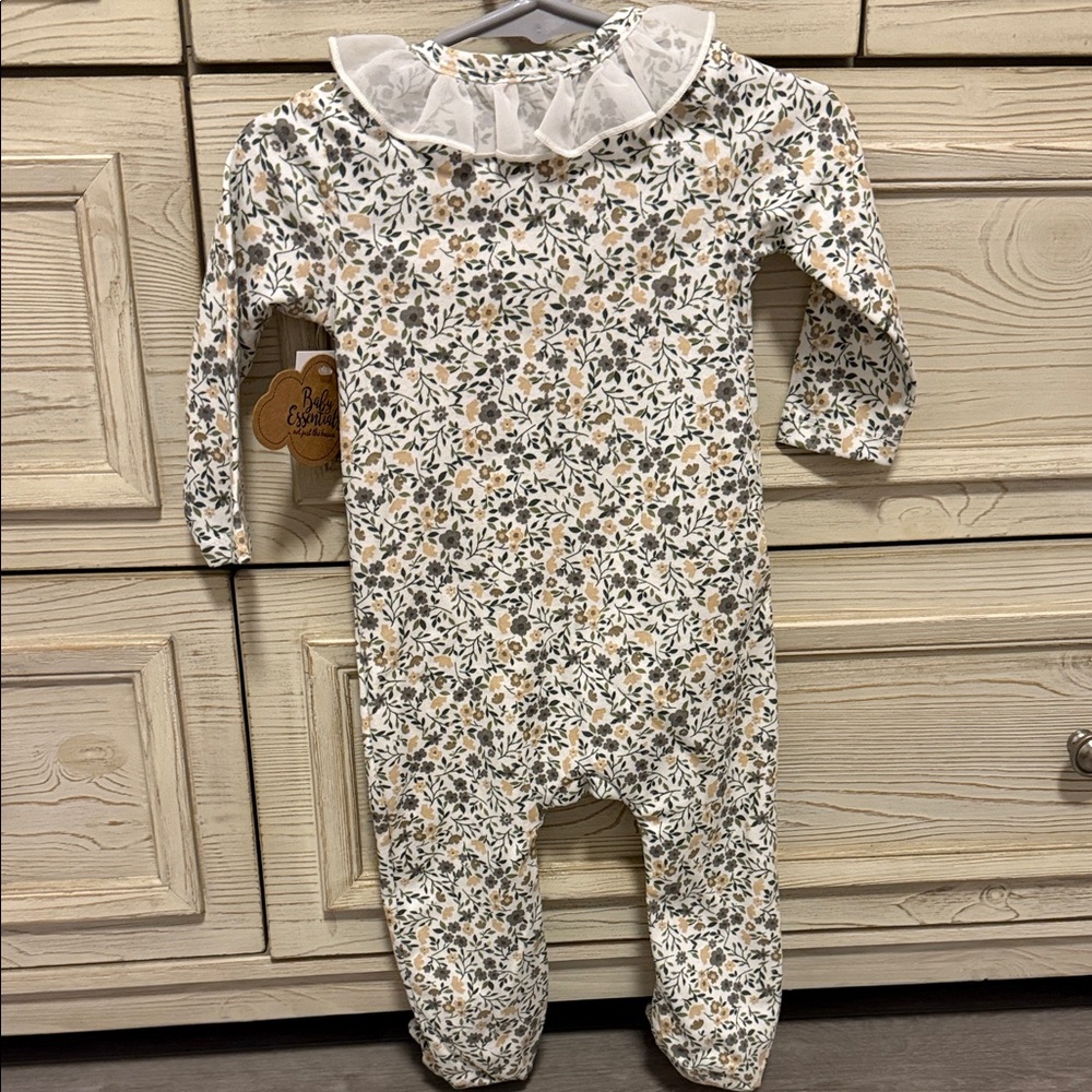 Baby Essentials Floral Ruffle Footie - Picture 5 of 5